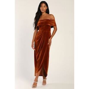Lulu's Off-Shoulder Rust Velvet Midi Dress
